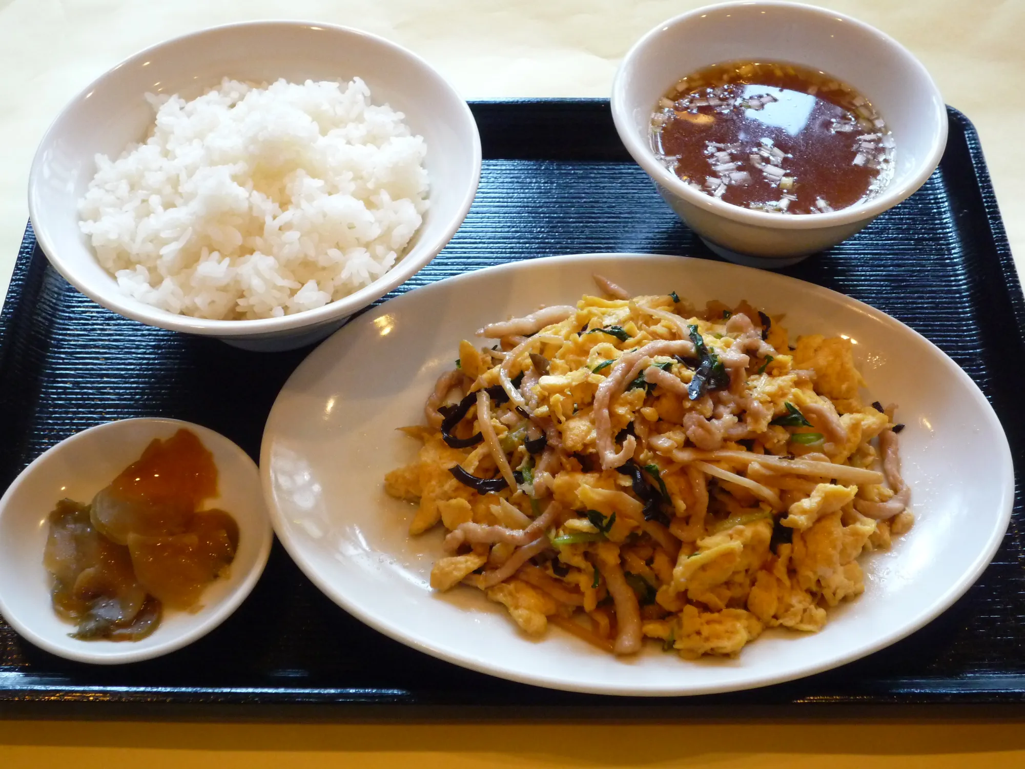 ブタ肉玉子炒め